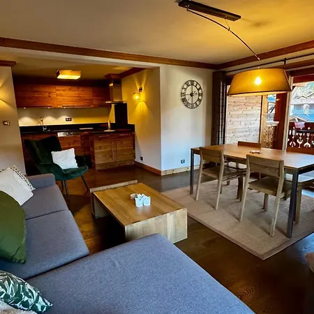 2 Le Mont Chery Au Pied Des Pistes Plein Centre Apartman